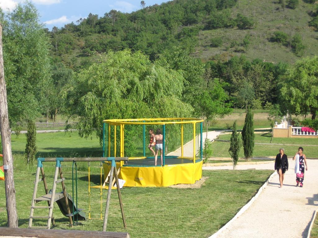 Ardeche - Gites Objectif Evasion Montréal Exteriör bild